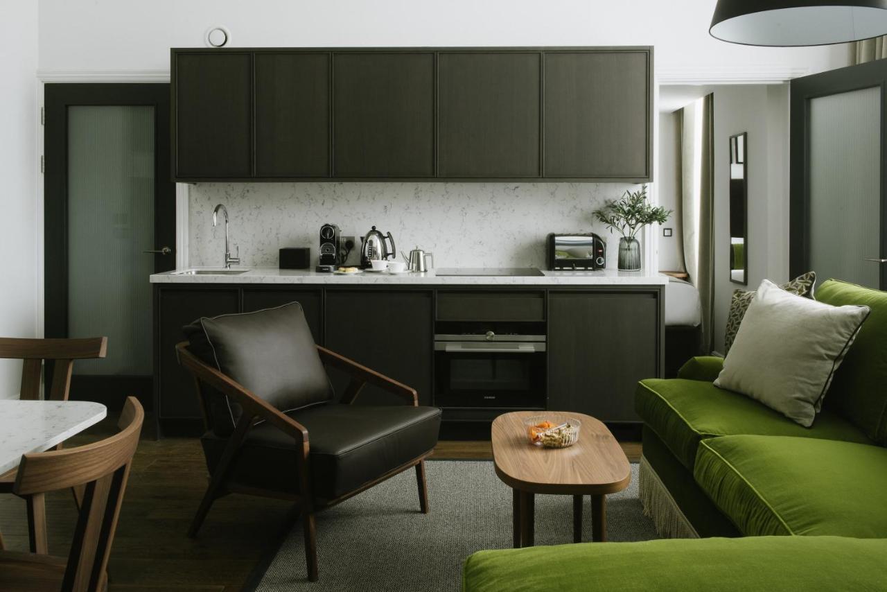 Aparthotel Cheval The Edinburgh Grand Exterior foto A kitchen in a serviced apartment in London
